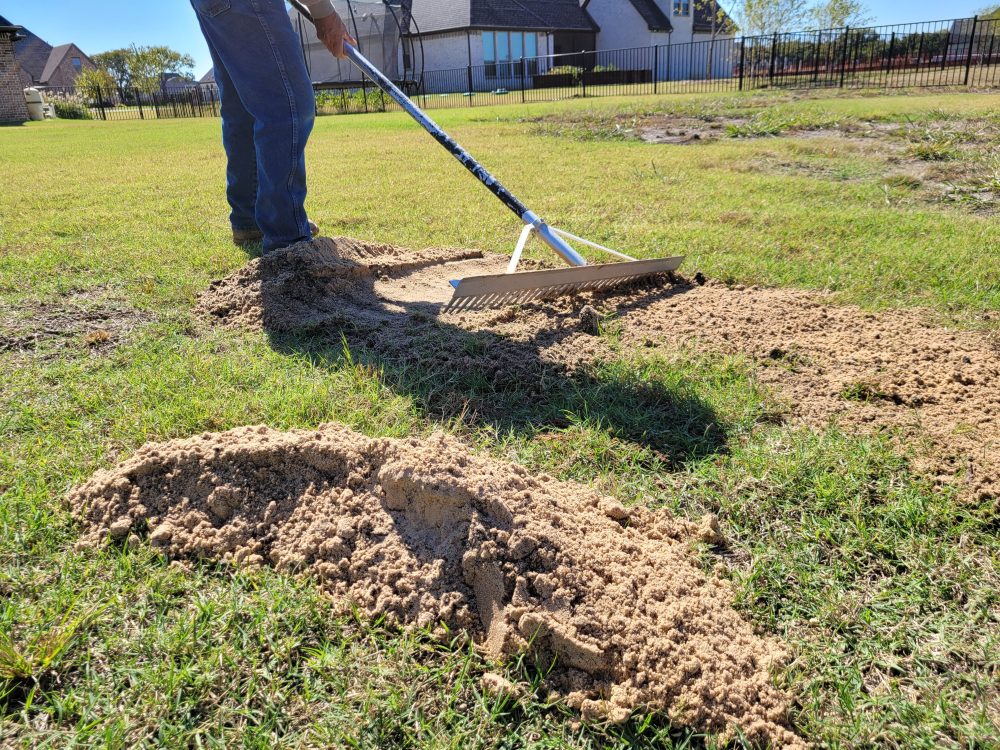 4 Benefits of Lawn Leveling